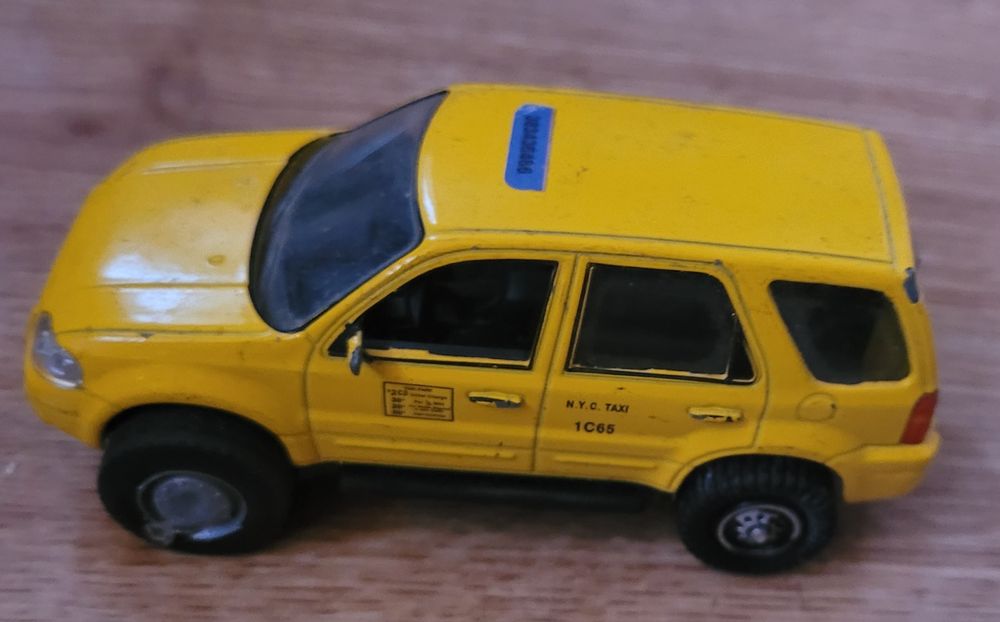 Sprzedam lub zamienię model Forda Maverick!