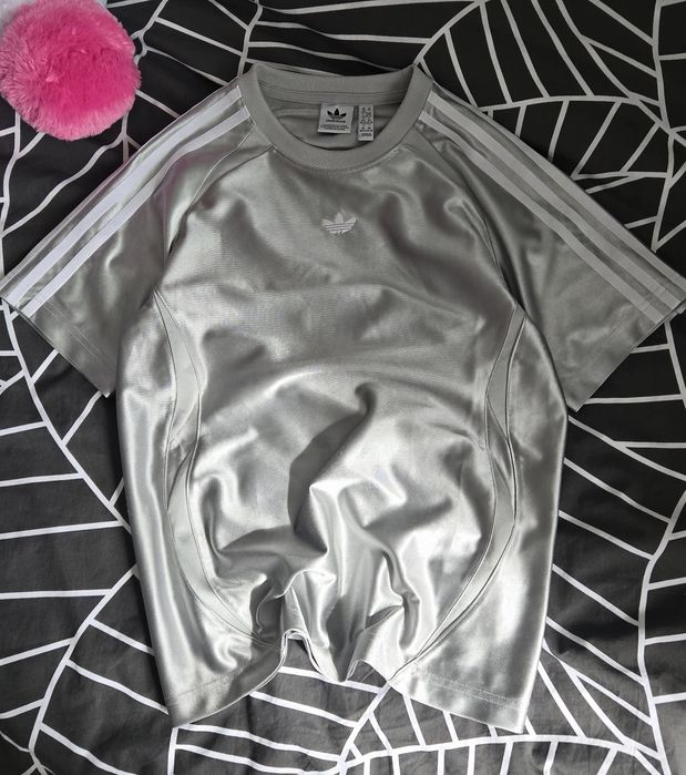 Koszulka adidas srebrna