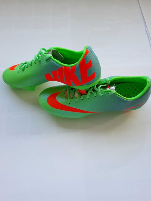 Chuteiras Futebol Nike Mercurial Veloce - n.º 39 - edição em Carbono
