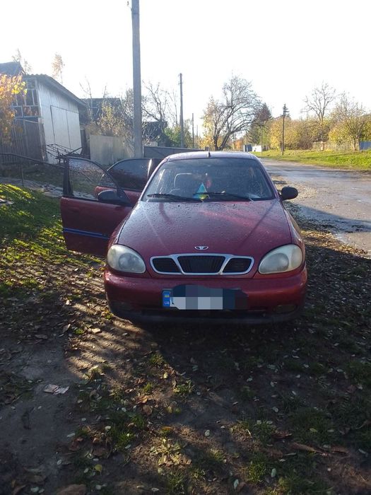 Розбирається daewoo sens 1.3 газ бензин