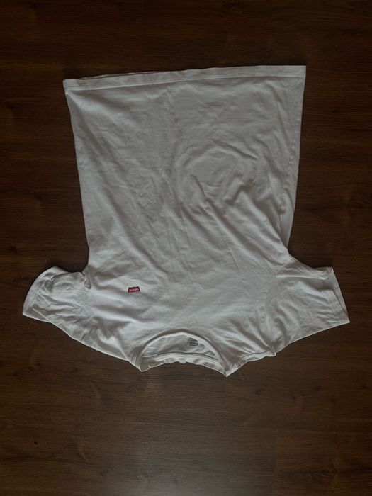 футболка лого Levis