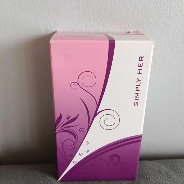 Woda Simply Her Avon 50 ml unikat