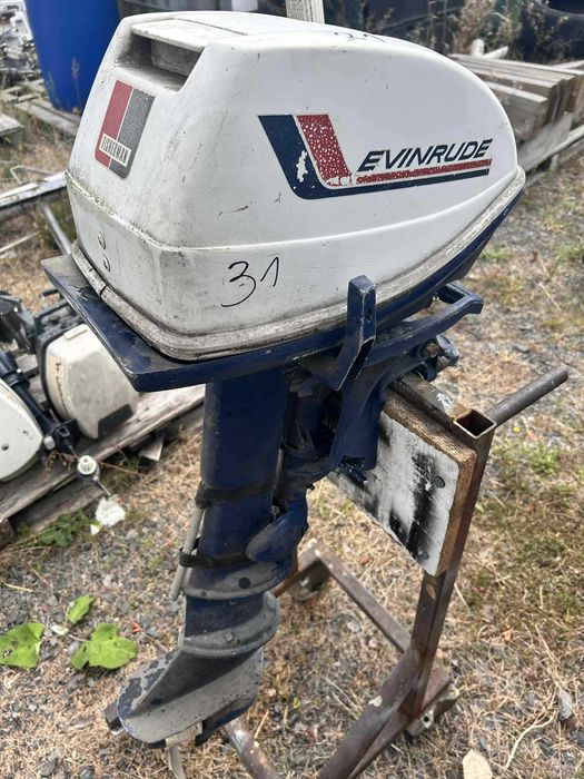 Evinrude 6KM spodzina bez śruby, gaźnik, rumpel