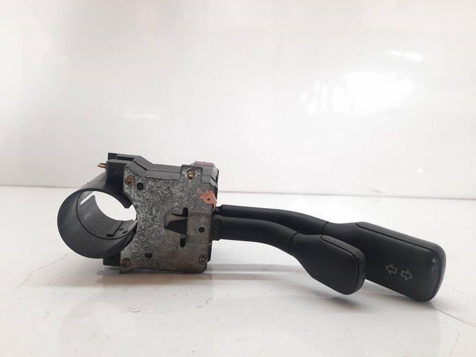 Comando Das Luzes Audi 8090 893