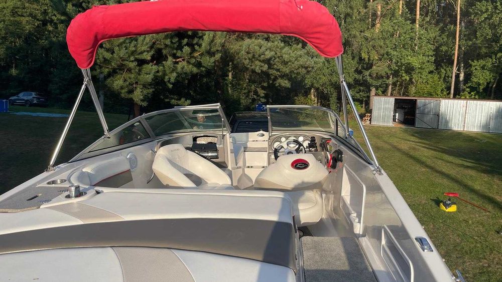 Łódź motorowa Rinker 2007R 4.3 v6 Bardzo ładna