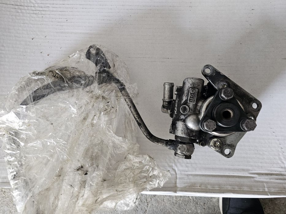 Pompa wspomagania Bmw m3  s65b40 e90 e92 e93 v8