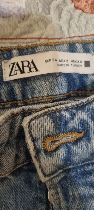 Джинси zara 34р.