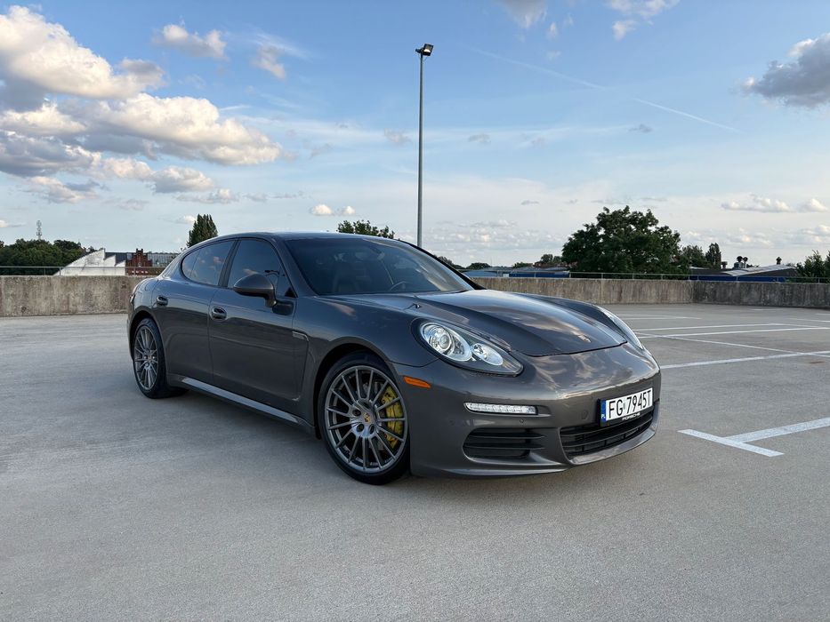 Porsche Panamera