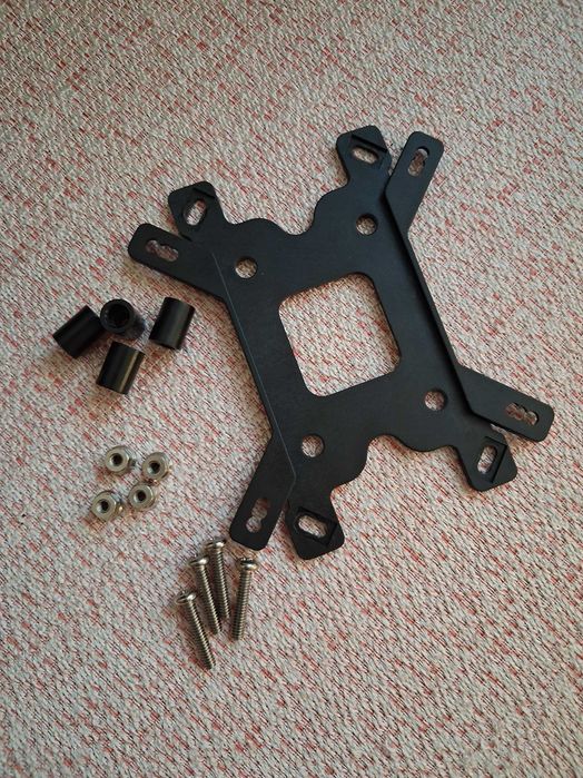 Procesor AMD Ryzen 5 3600 + chłodzenie SilentiumPc Fortis 3 RGB