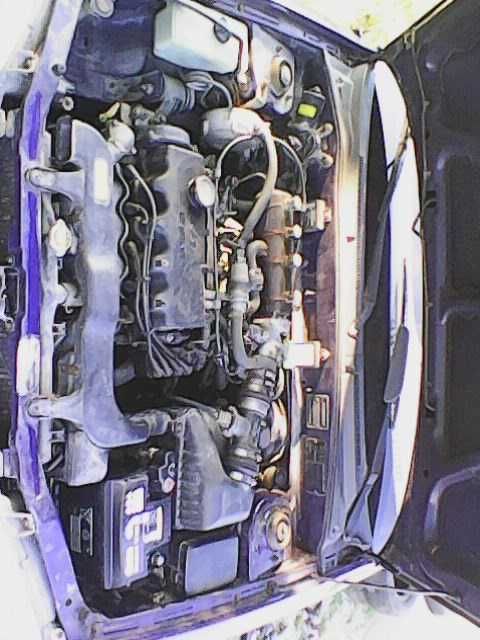 hyundai accent 96 duzo czesci sprawny zabytkowy dach z winylu