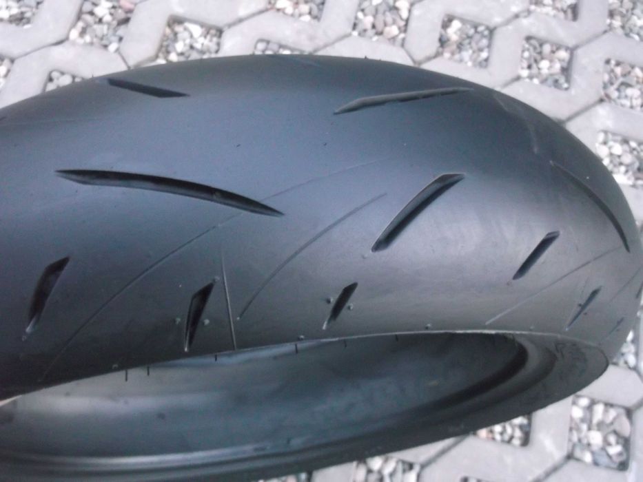 opona 160/60ZR17 Dunlop Road Sport 2 sportmax dot4823 5,1mm gsf cbr fz