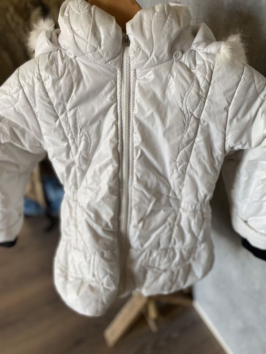 Курточка для дівчинки