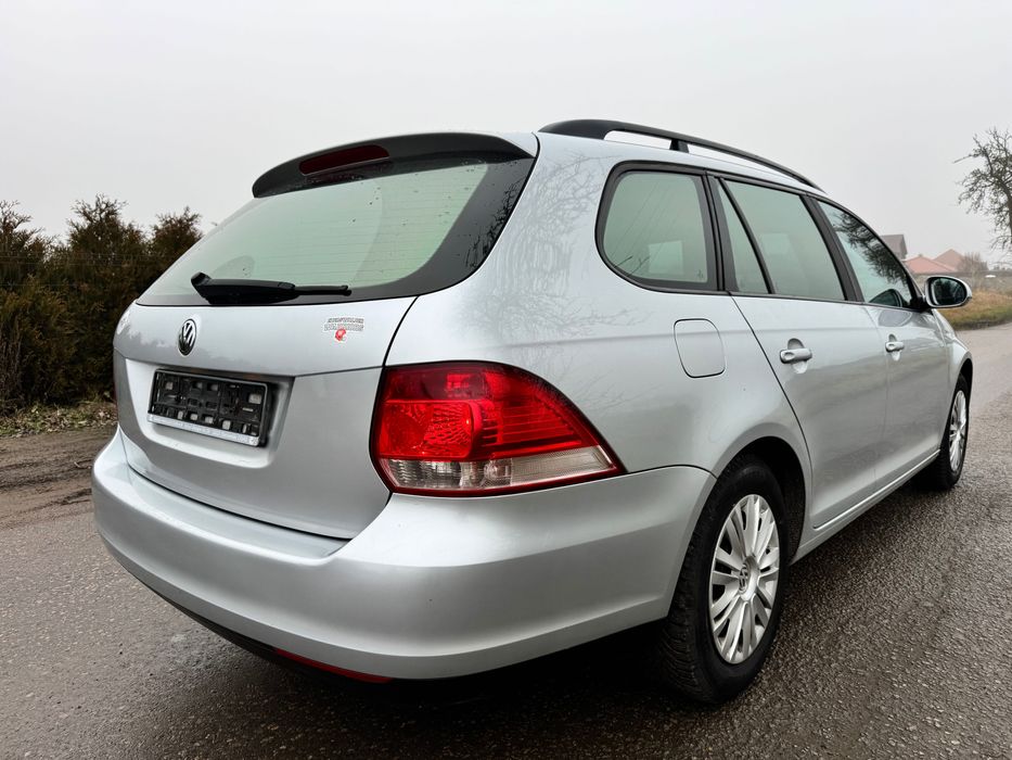 VW Golf V 1.6 MPI Idealny stan