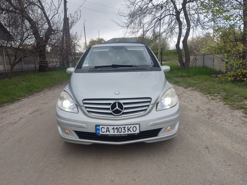 Продаж Мерседес В клас