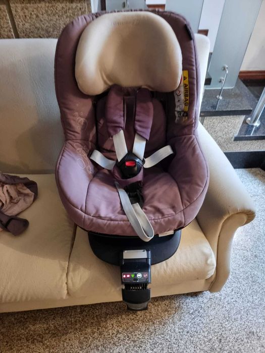 Babycoque / Ovo Bebe confort pebble + Base isofix 2wayfix