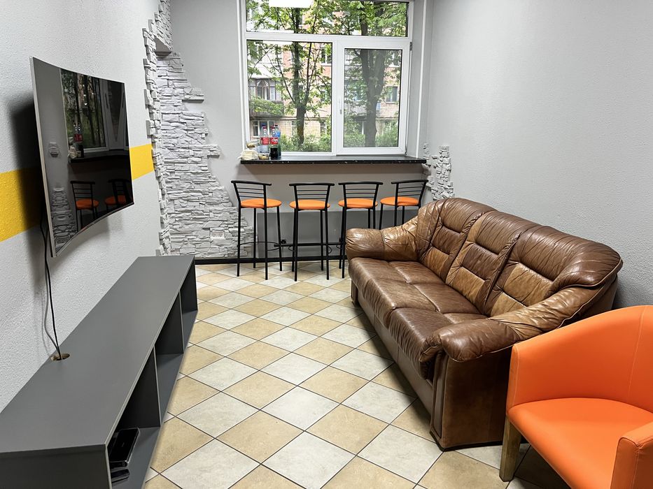 Затишно доступно поруч з Києвом Хостел