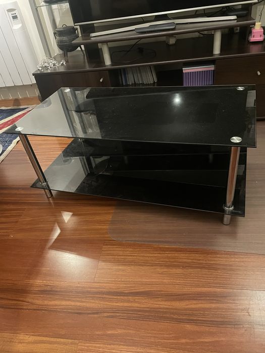 Mesa de sala de vidro