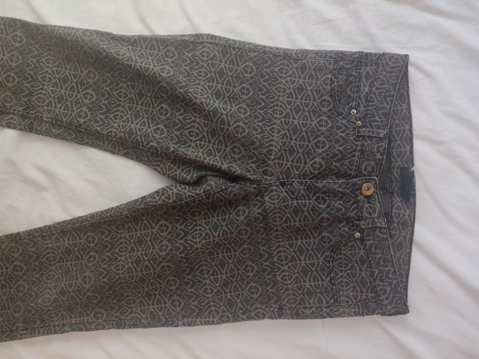 Spodnie czarne we wzory H&M