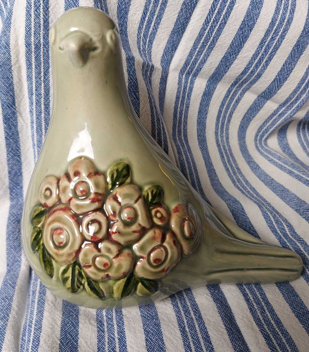 Ptak gołąb ręcznie malowany