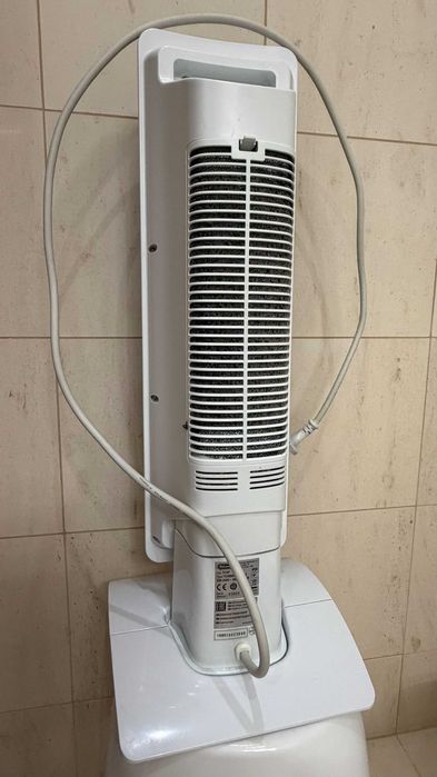 Aquecedor Termoventilador DELONGHI de torre cerâmica TCH8093ER (2400W)