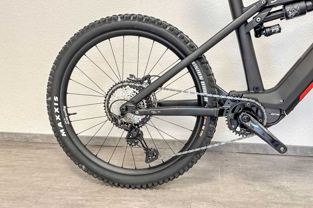 Rower elektryczny bez przebiegu Enduro Syntace 301-CE MK2 RACE Carbon 23,3 kg