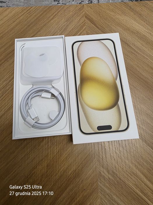 iPhone 15 kolor żółty 256GB