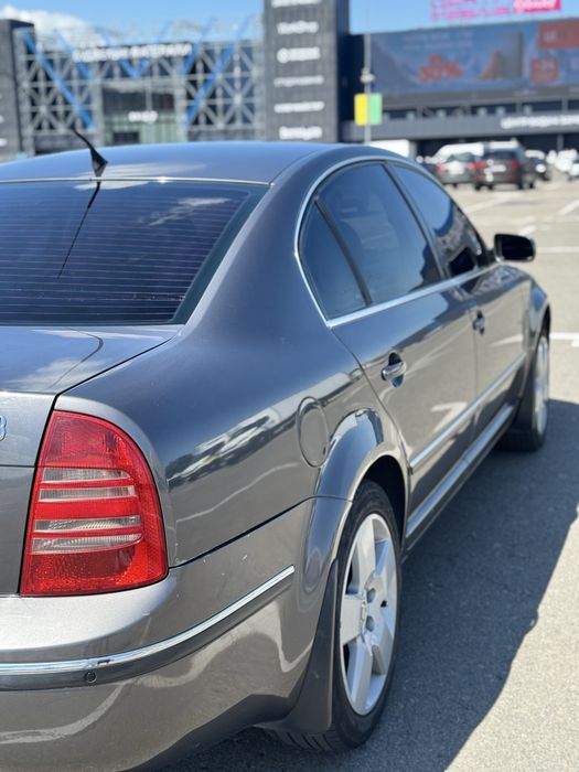 Продам шкода суперб