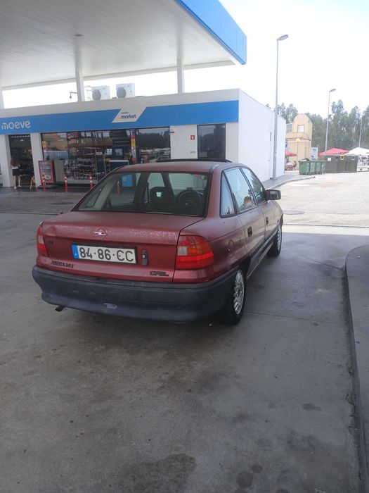 Vendo carro em bom estado