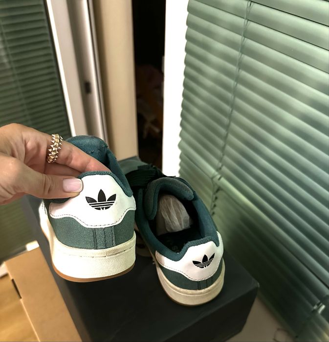 Женские adidas campus