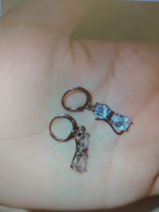 Biżuteria koloru srebrnego KOT