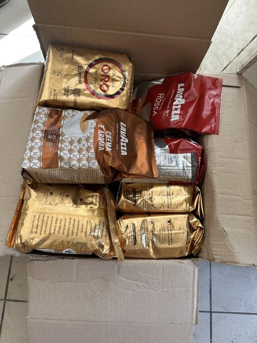 Кава Lavazza зерно 1кг/Лавацца мелена 250г. Кофе.