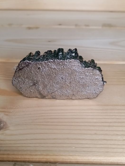 Kryształ kwarcu malowany metaliczny