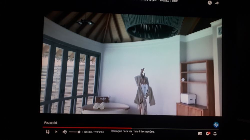 17" Captiva Monitor with Sound64584409595266120