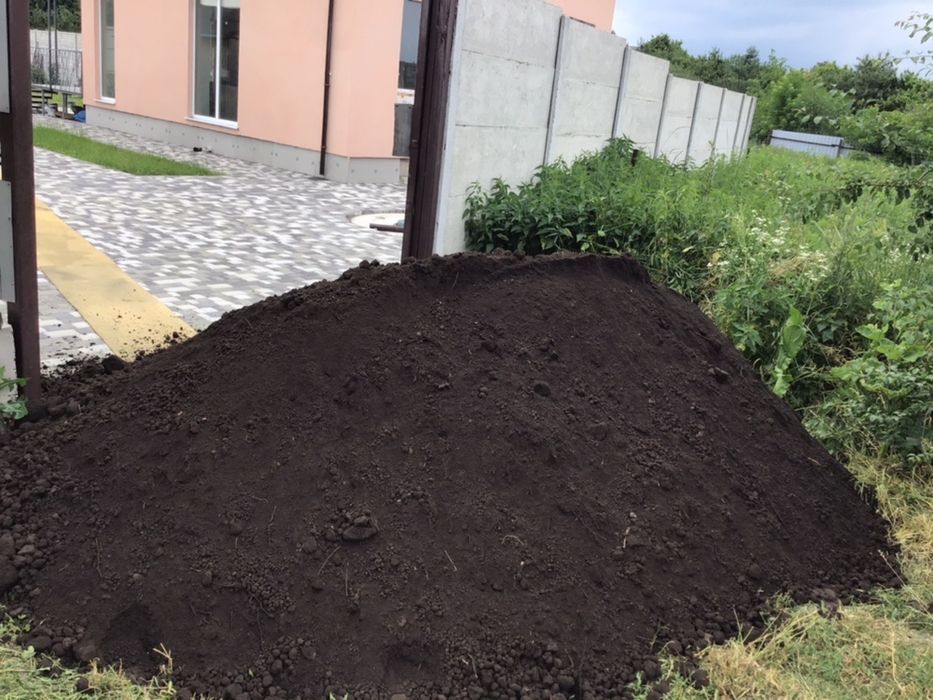 Чорнозем родючий, торф