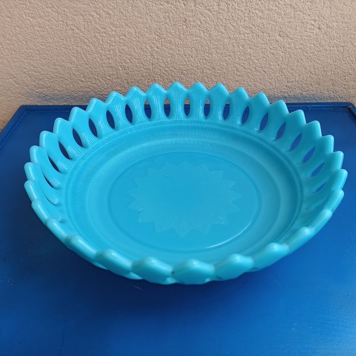 Fruteira em vidro opalino azul turquesa Fábrica histórica CIP (Companhia Industrial Portuguesa)