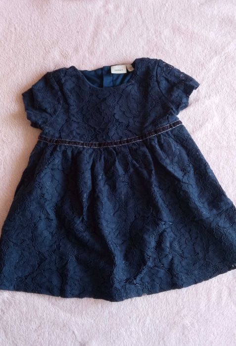 Elegancka sukienka koronka rozmiar 86