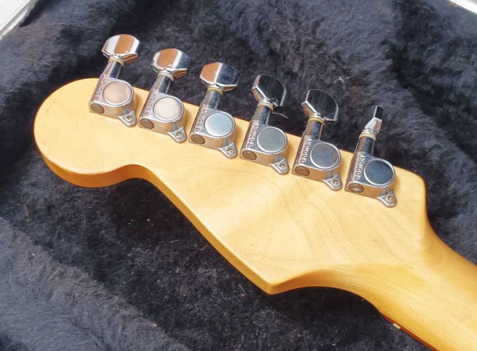 Fender Stratocaster Standard - Made in Japan 1993