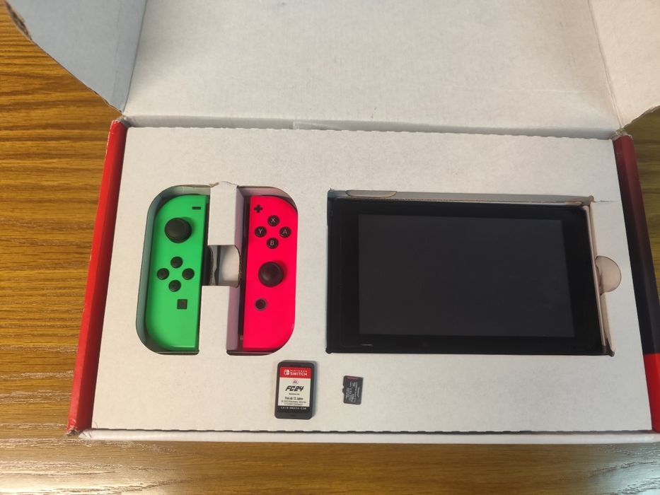 Nintendo Switch com caixa original