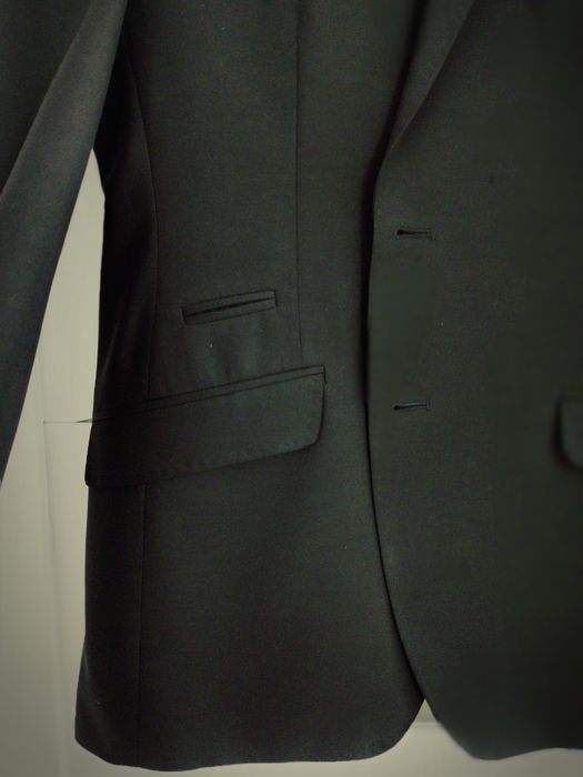 Garnitur czarny ze spodniami