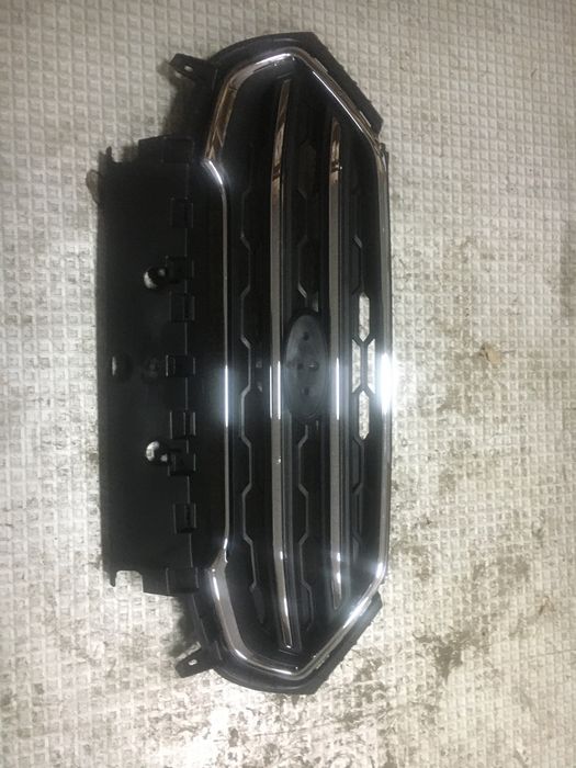 Решетка радиатора Ford Ecosport