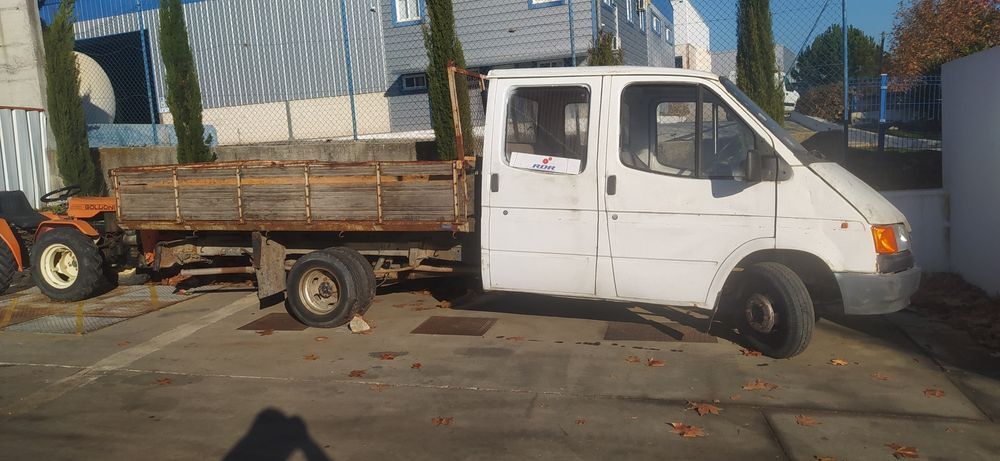 Ford Transit L rodado duplo
