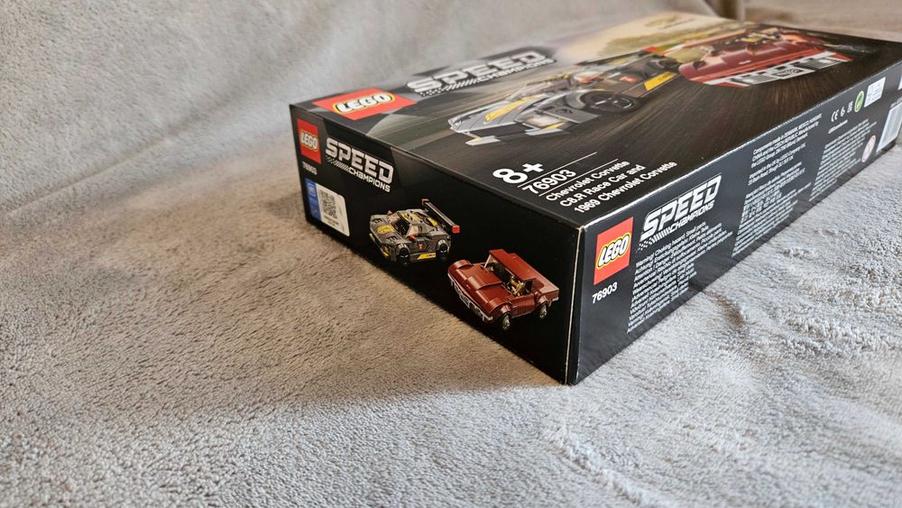 LEGO 76903 - Chevrolet Corvette C8.R i 1968 Chevrolet Corvette