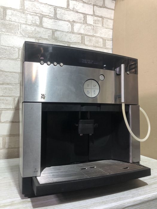 Професійна Кофемашина/Кавомашина  б/у WMF 1000 . Б/у . Капучино!