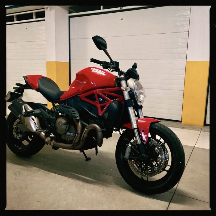 Ducati Monster 821