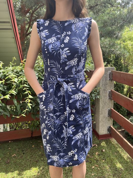 Sukienka niebieska Oasis, roz.34, piękna