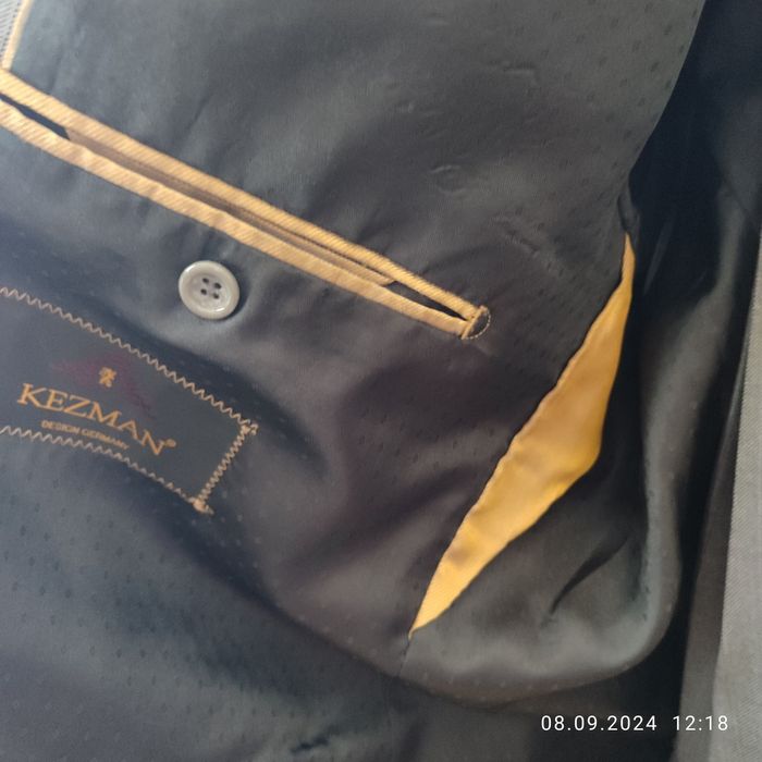 Продам  мужской костюм двойка ,размер 60