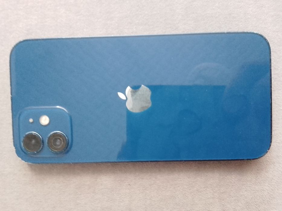 iPhone 12.   256 używany na czesci