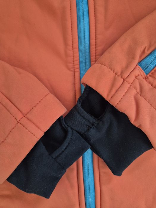 Kurtka wodoodporna przeciwdeszczowa softshell ocieplana Esprit rozm.  152/158