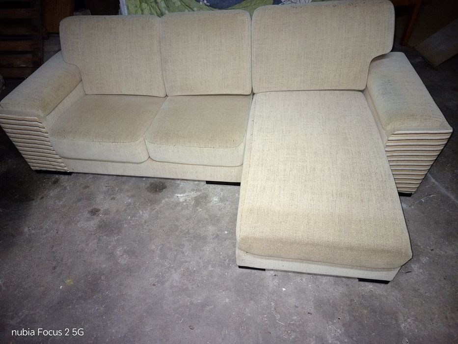 Sofa chaise longue