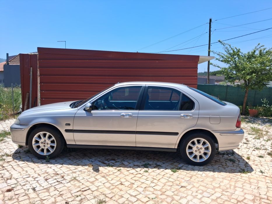 Carro usado a gasolina